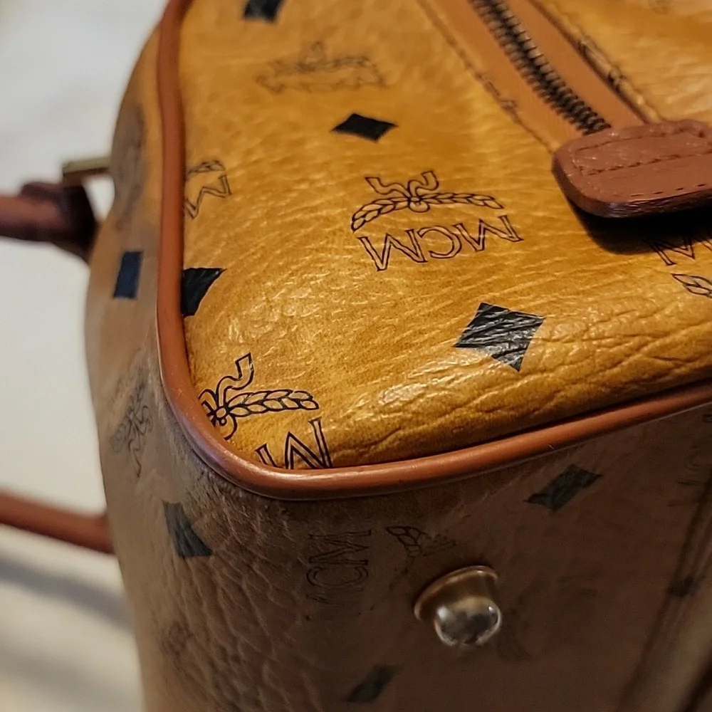 MCM Cognac And Black Visetos BOSTON BAG K4681 - Picture 12 of 13